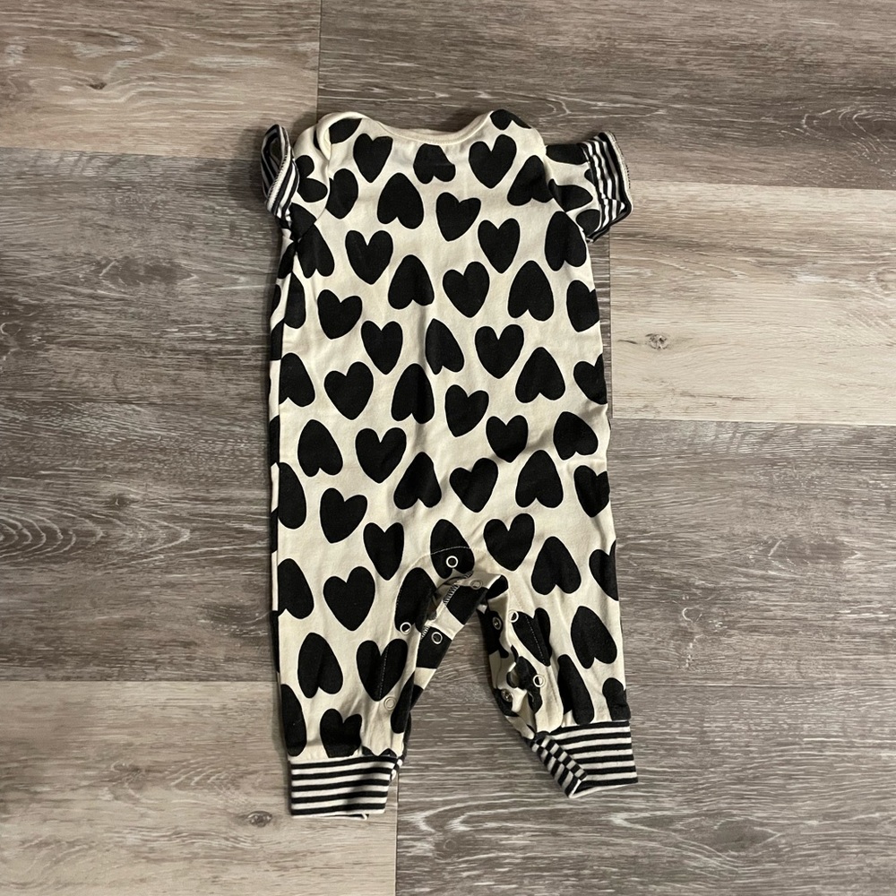 Cat and Jack, black and off white heart romper, 0-3 months